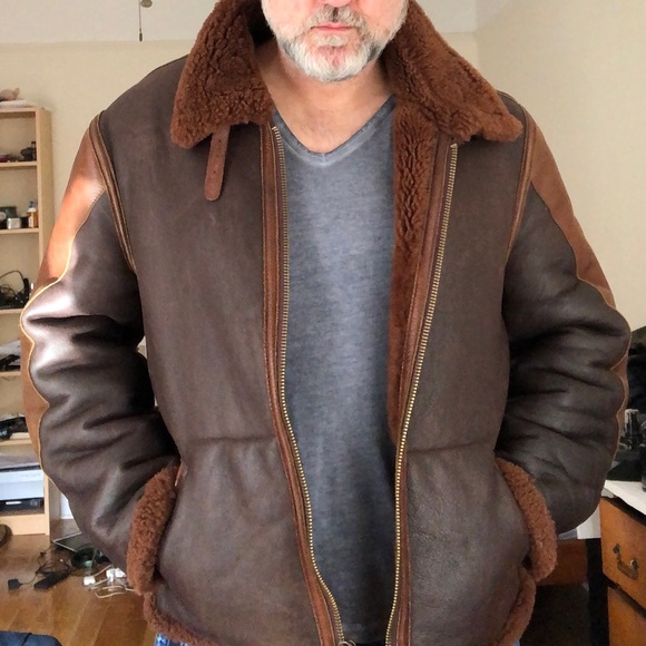 Classic Sheepskin lined Leather Flying Jacket. - Picture 2 of 4